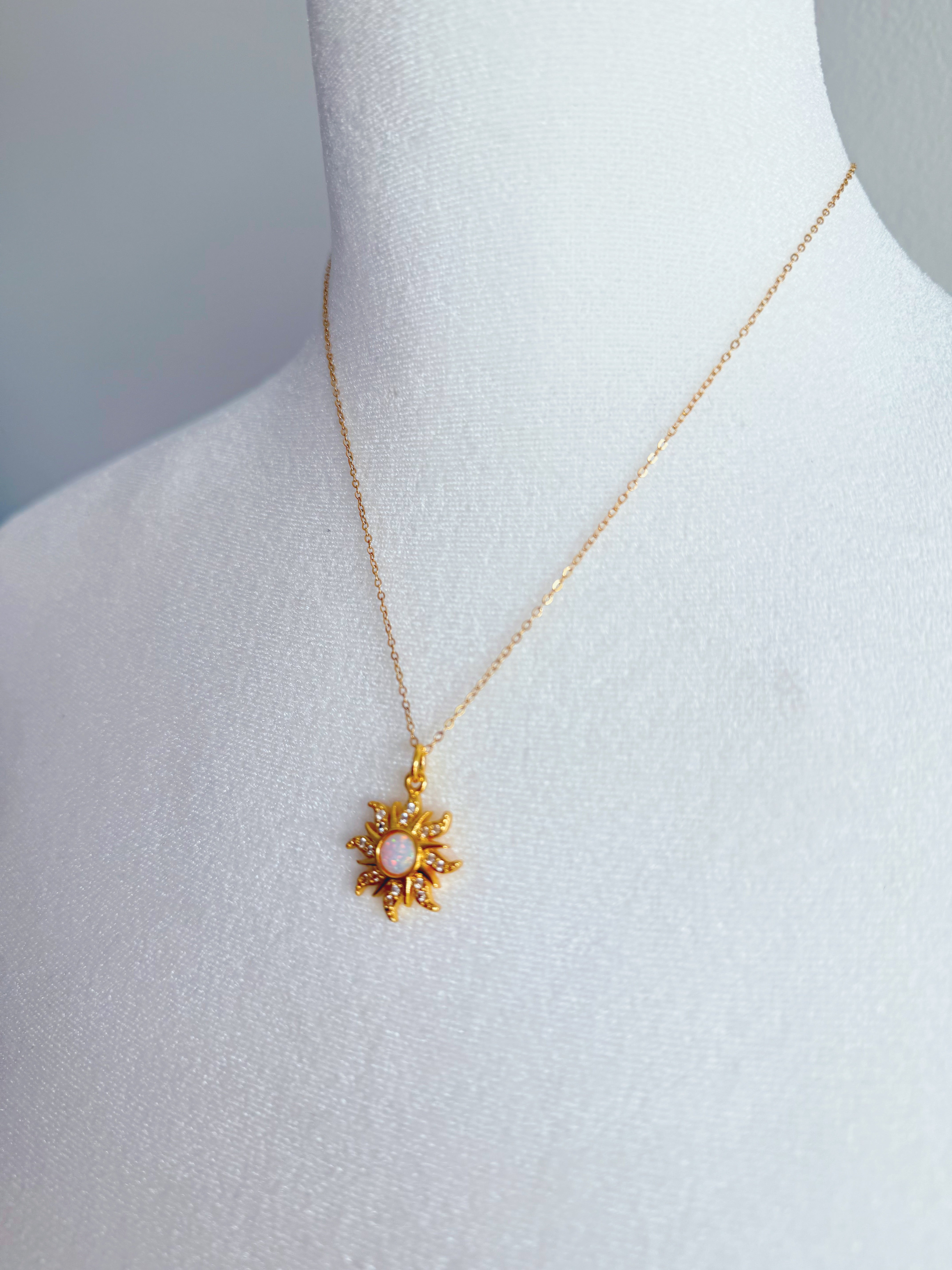 'Solecito' Necklace